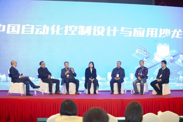 智能自(zi)控：公司(si)目前生(sheng)産的智(zhi)能控制(zhi)閥帶有(you)微處理(li)器，能夠(gou)實現智(zhi)能化控(kong)制功能(neng)