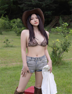 绿巨人麻豆草莓丝瓜秋葵